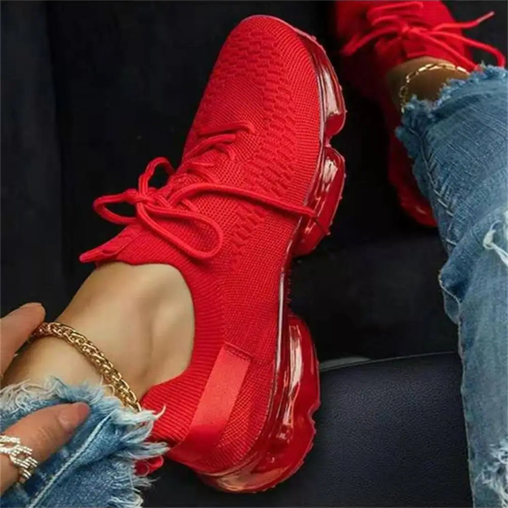 Sneakers Trends SpringWomen&