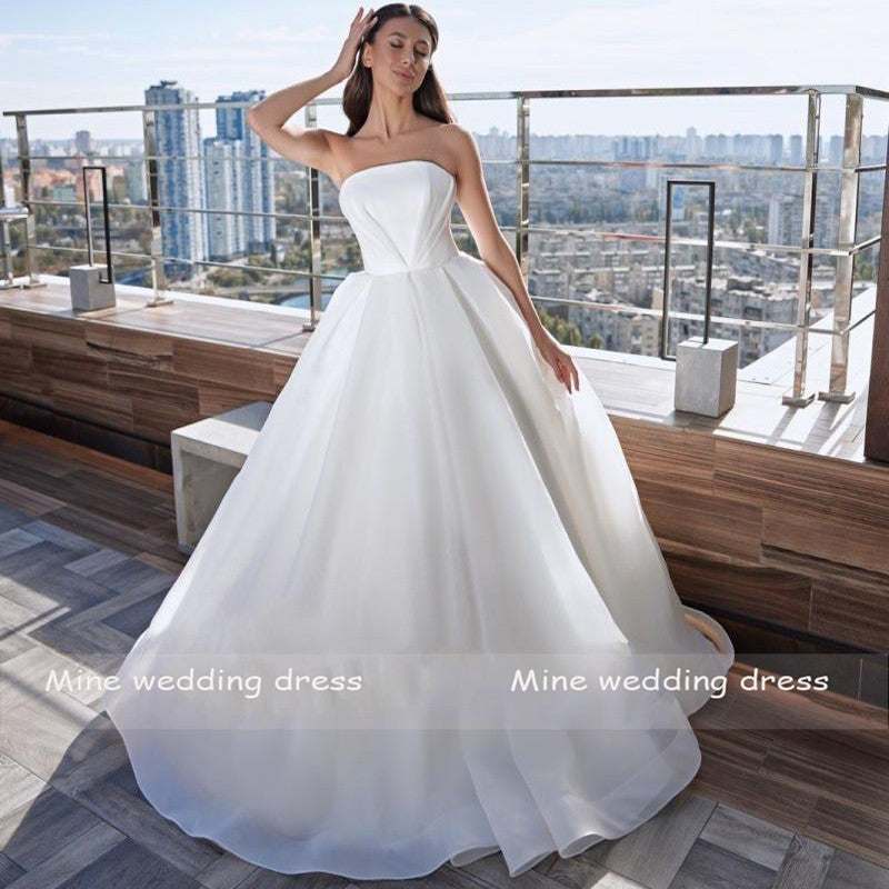 High-Quality Detachable Bridal Gowns Long Sleeves Appliques Lace Dress - Acapparelstore