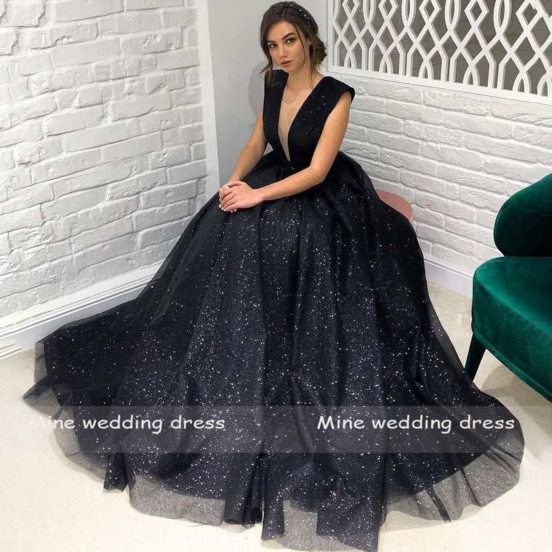 -Neck Wedding Dress Cap Sleeve Sequined BacklessElegant Sexy V-Neck Wedding Dress Cap Sleeve Sequined Backless A-Line 