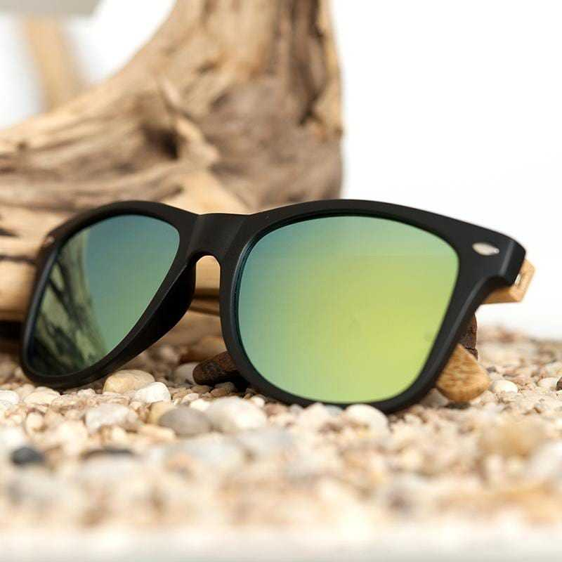 Vintage Polaroid Black Square SunglassesMen&